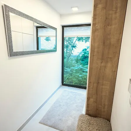 Luxury Angel Apartment With Terrace Prague Exterior photo